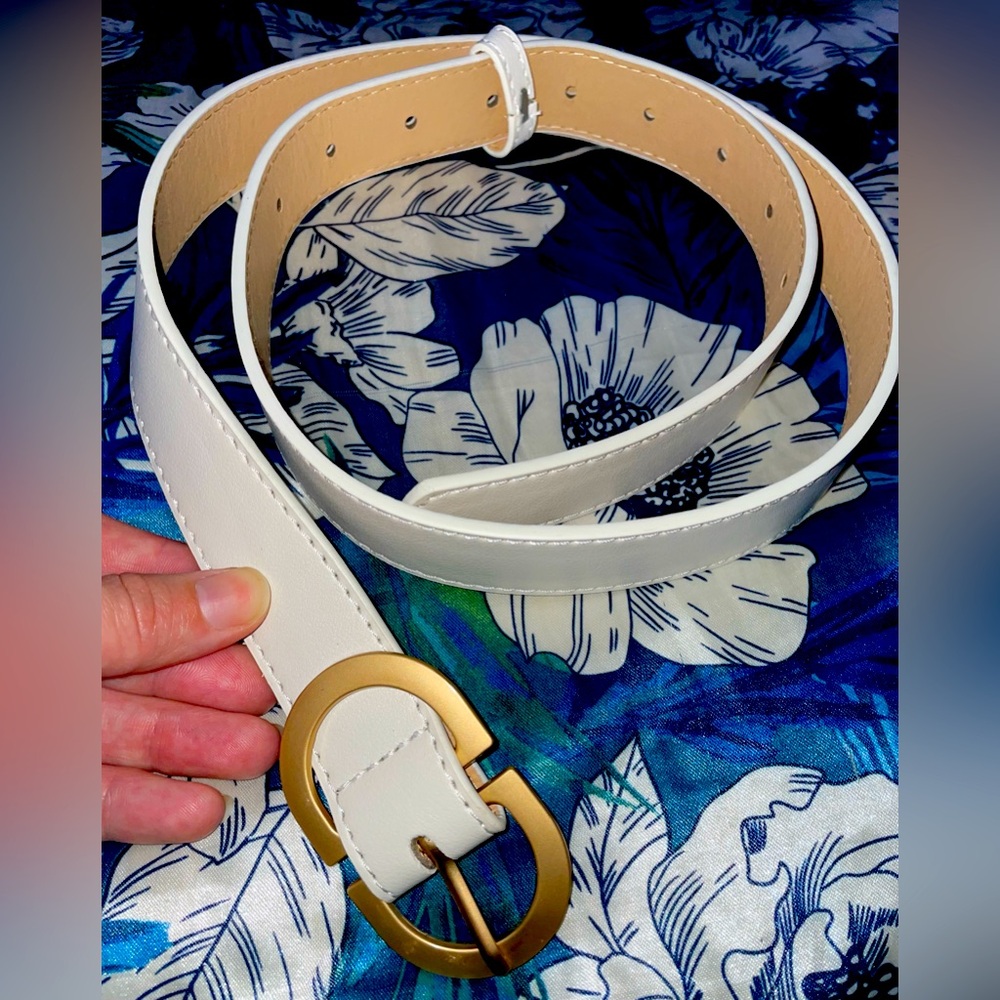 Women’s S/M White Belt